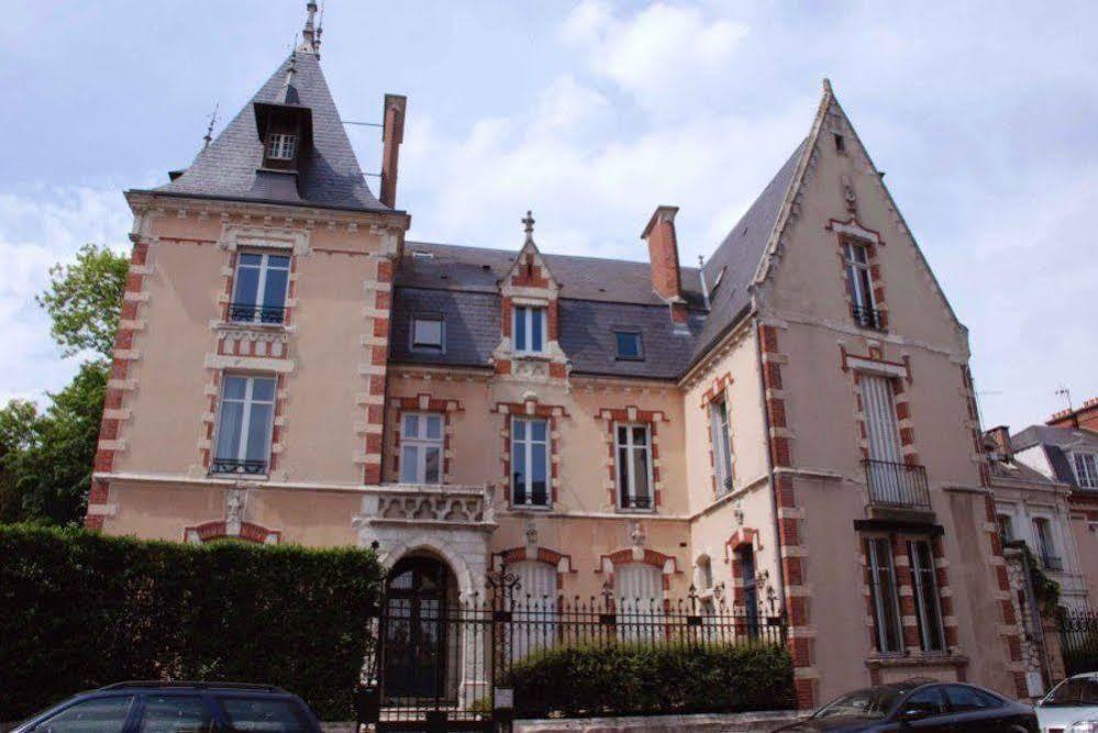 Maunoury Citybreak Chartres Exterior photo